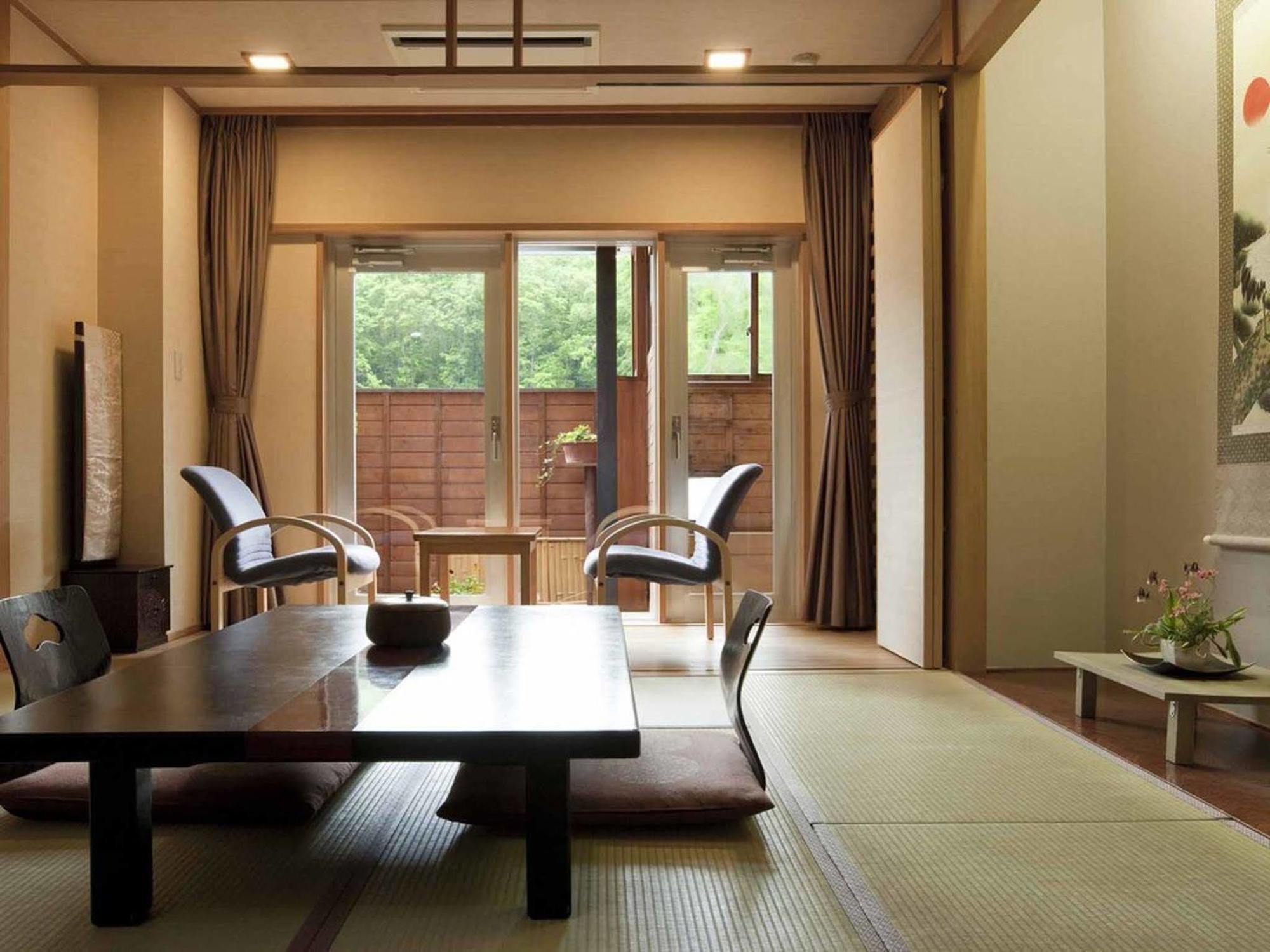 Otaru Asarigawa Onsen Hotel Musashitei Buitenkant foto